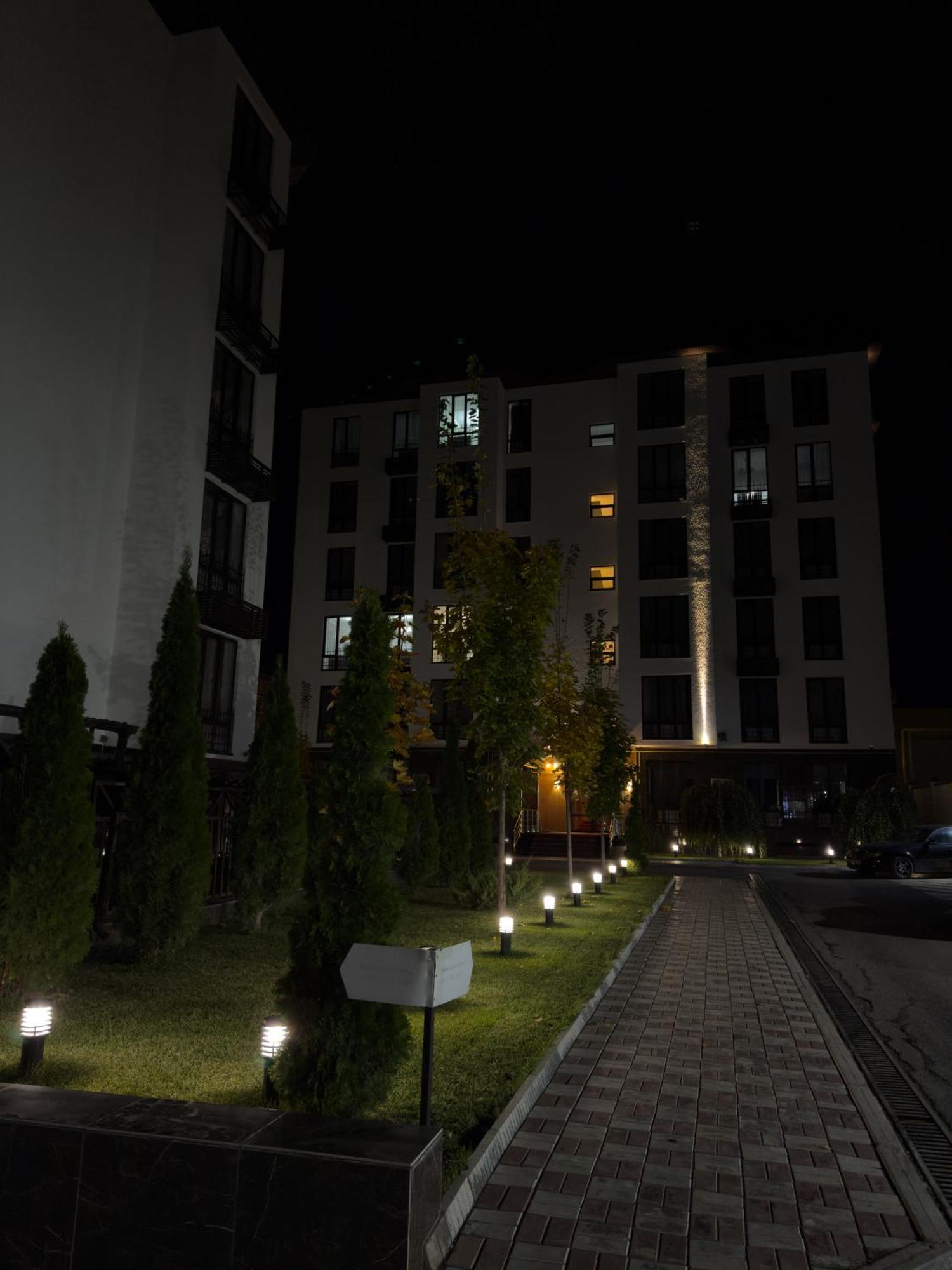 Casablanca Apart Hotel Bişkek Dış mekan fotoğraf
