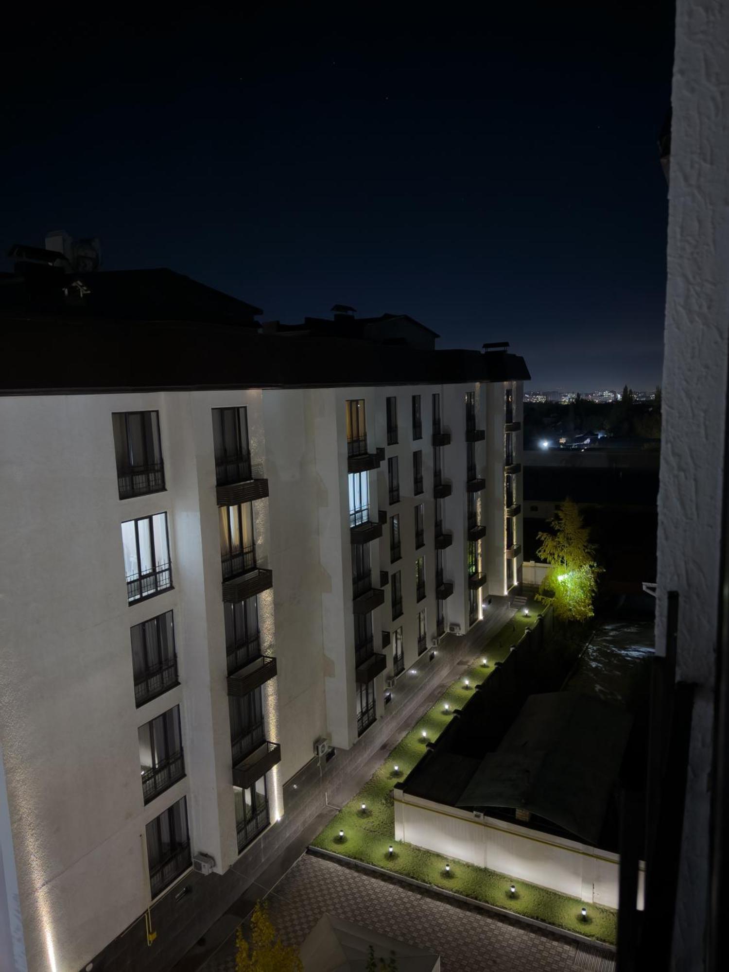 Casablanca Apart Hotel Bişkek Dış mekan fotoğraf