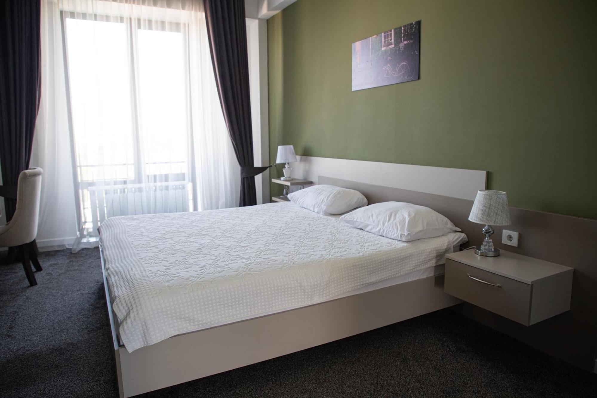 Casablanca Apart Hotel Bişkek Dış mekan fotoğraf